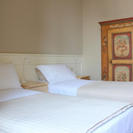 Villino Milli Villa Lake Como Szoba fotó